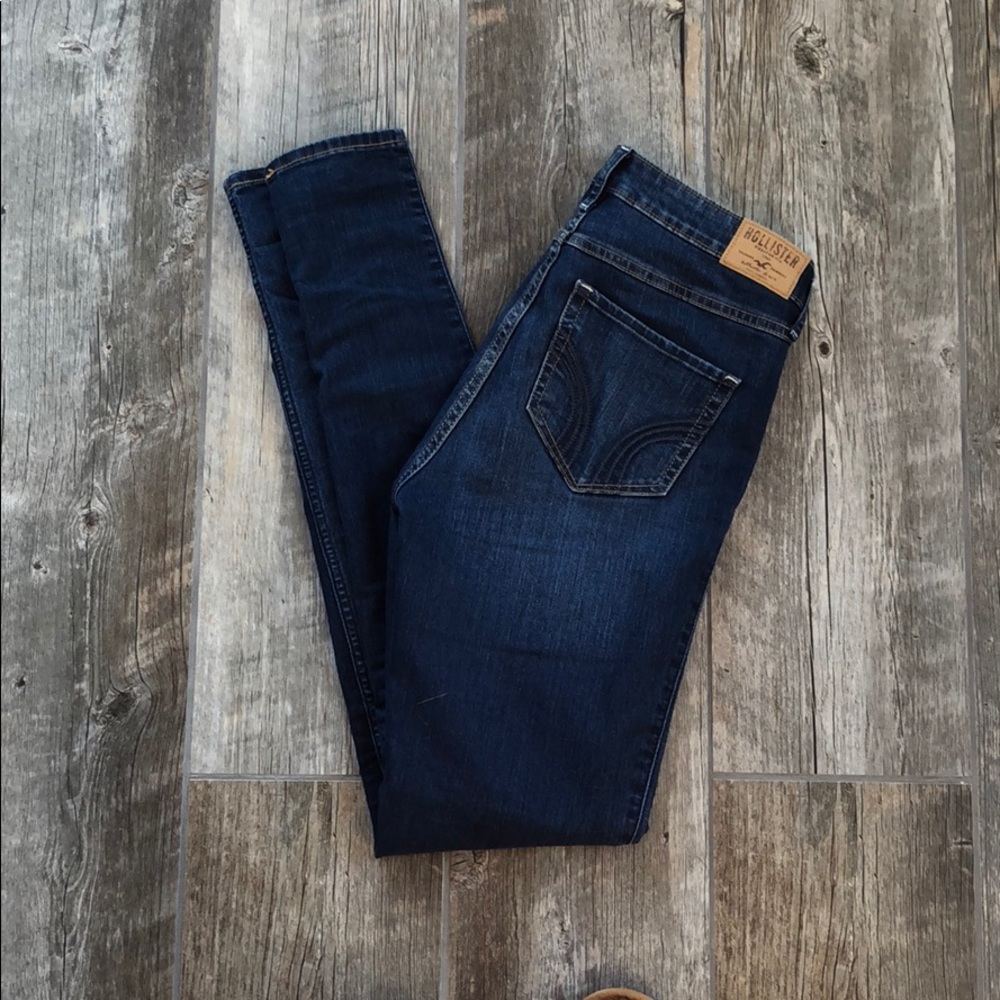Hollister high waisted jean